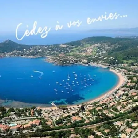 Appartamento Climatisé Avec Vue Panoramique Sur La Baie D'agay