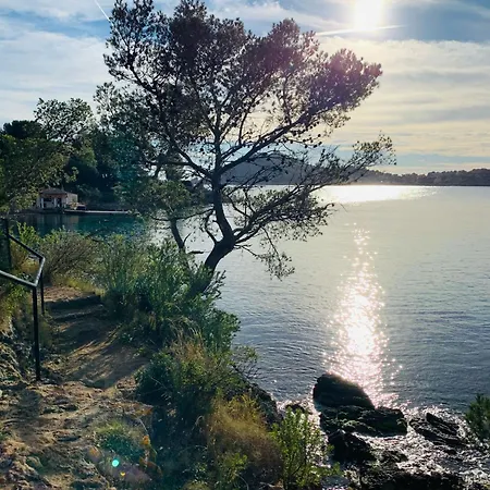 Climatisé Avec Vue Panoramique Sur La Baie D'agay *